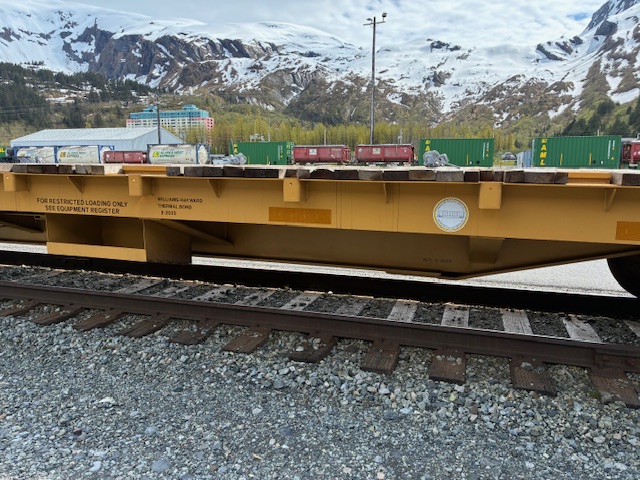 Flat car 
