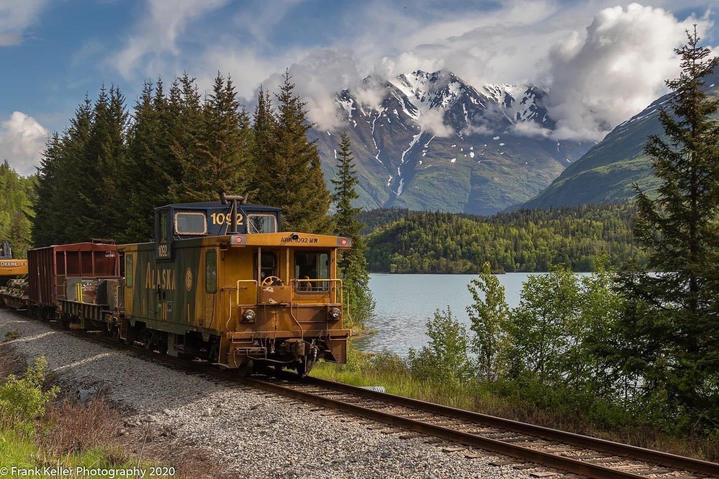 A beautiful scene along Trail Lake near Moose Pass. 2020